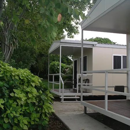 Charters Towers Tourist Park Hotel Room photo